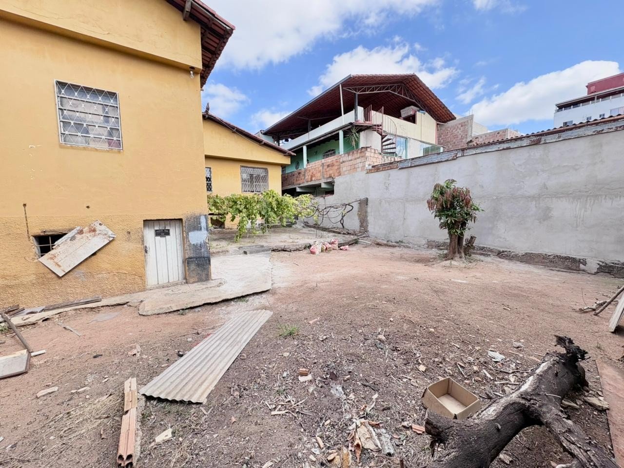 Foto 3 de Casa 3 Quartos em Lote de 360m² no Serrano