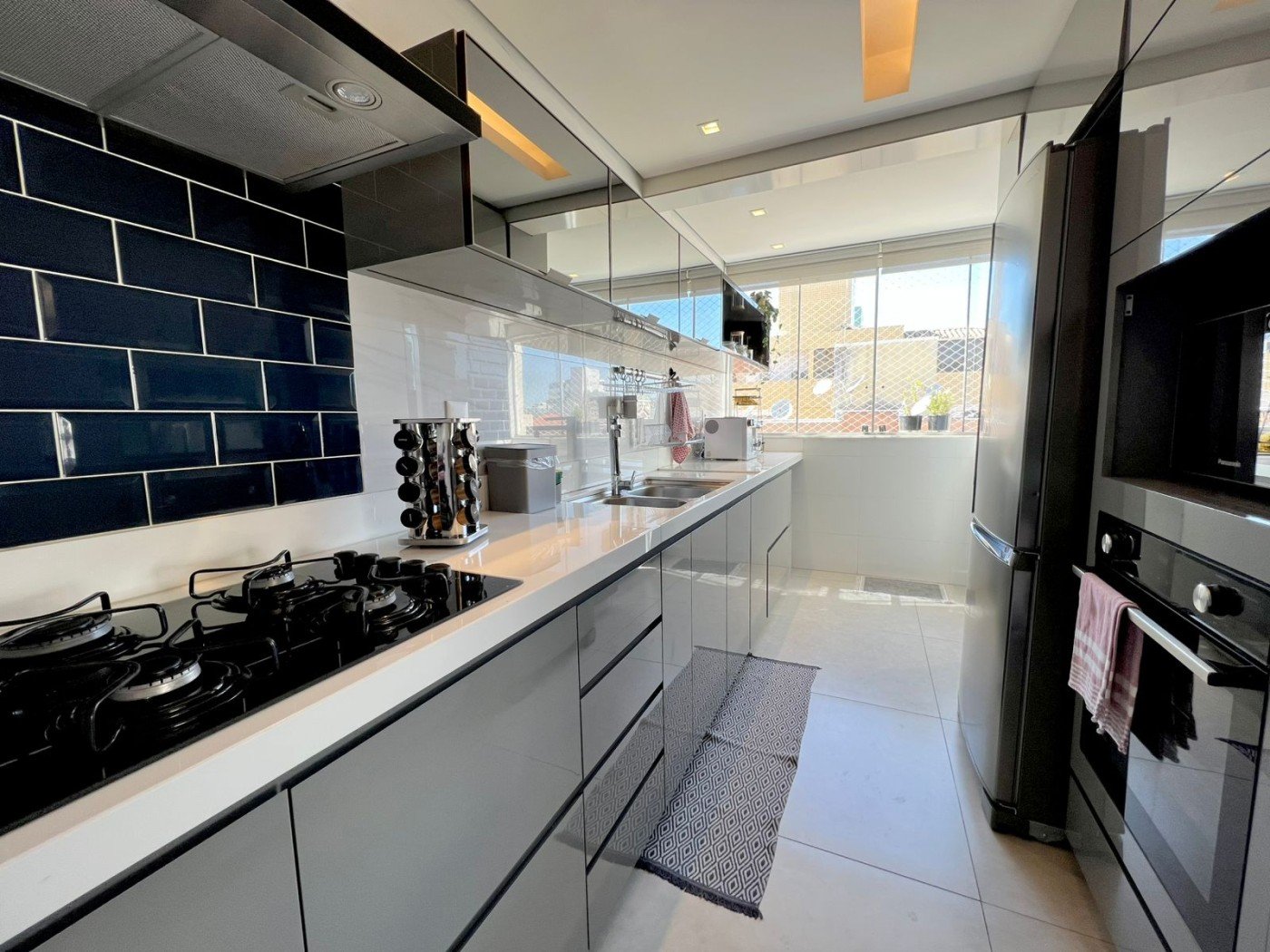 Foto 3 de Cobertura com Elevador no Bairro Castelo