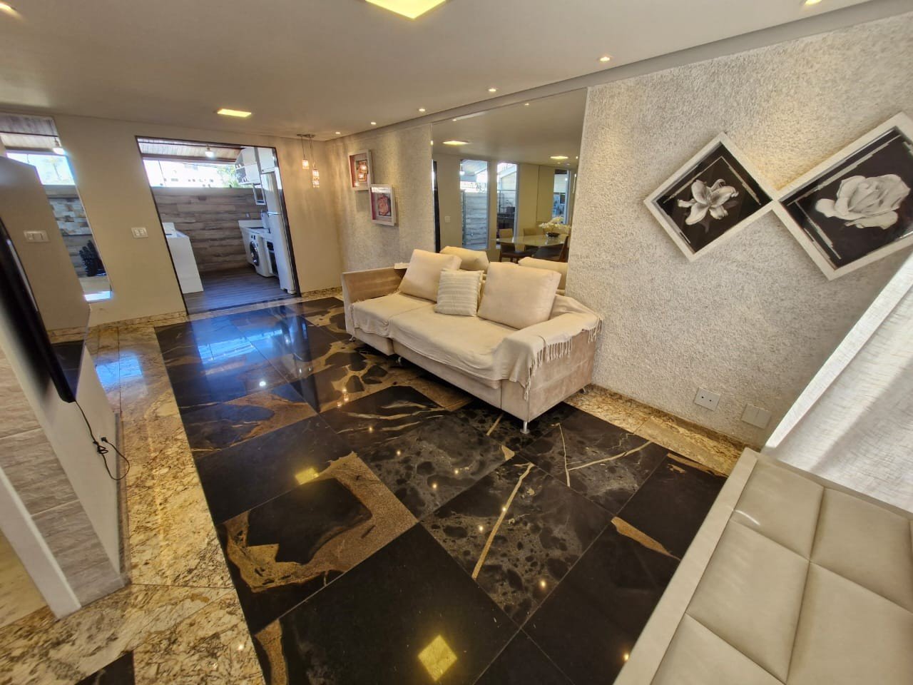 Foto 2 de Casa em condomínio, no bairro Cabral