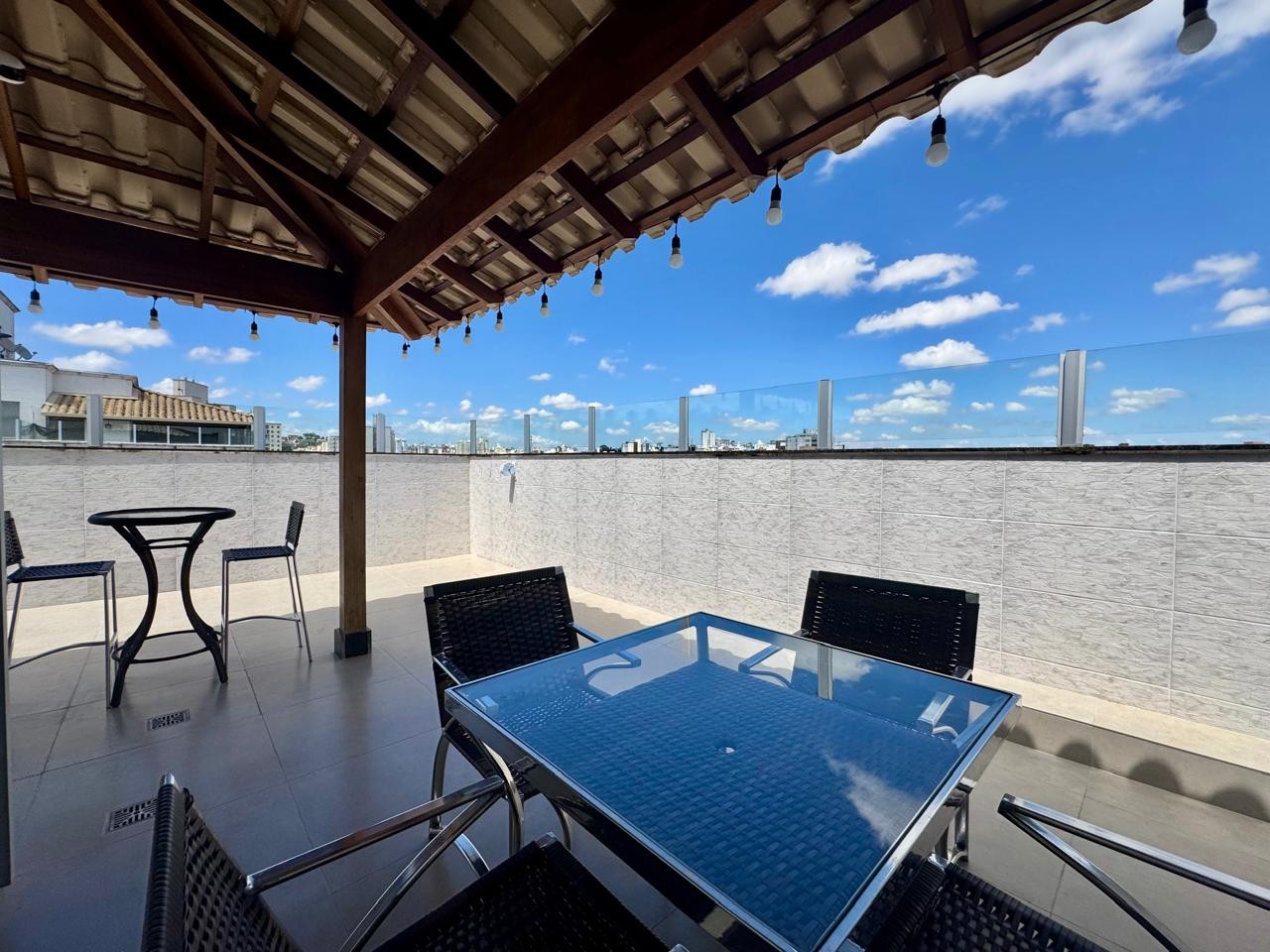 Foto 4 de Cobertura 2 quartos com elevador no Paquetá