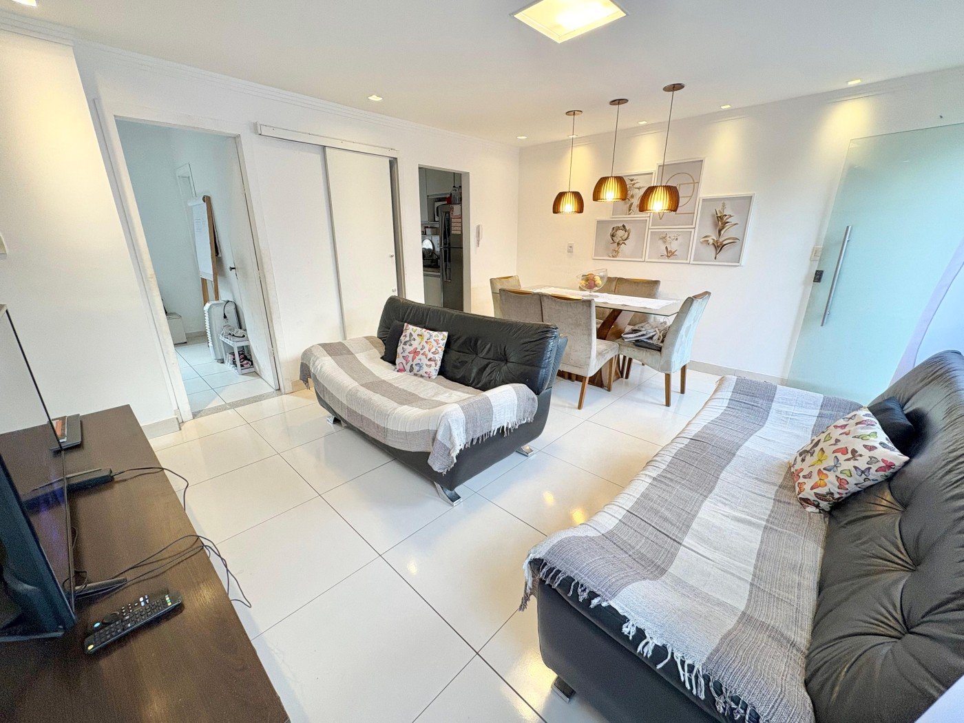 Foto 4 de Casa geminada no bairro Xangrila