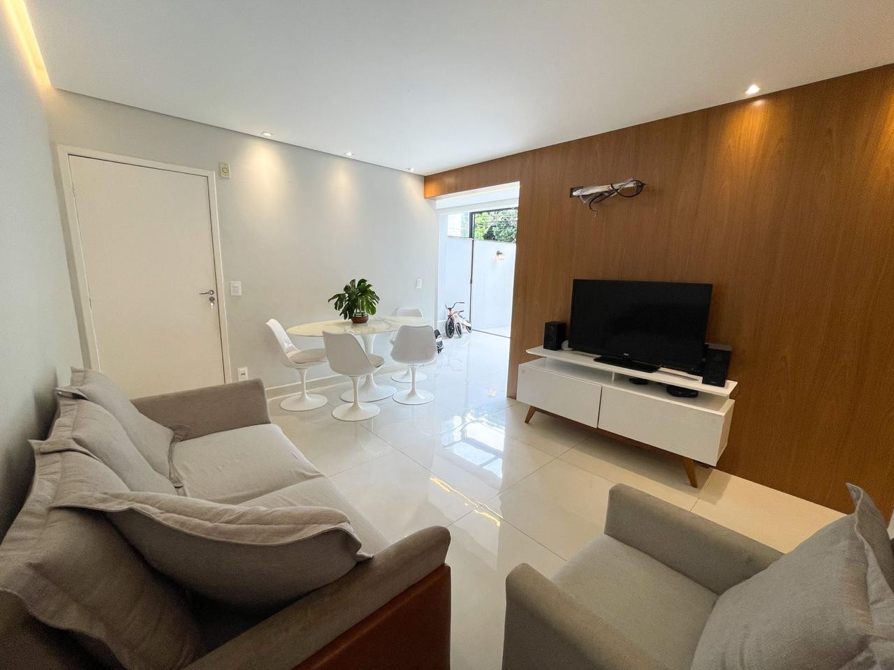 Foto 4 de Privativa de 03 quartos, lazer completo no Castelo!!